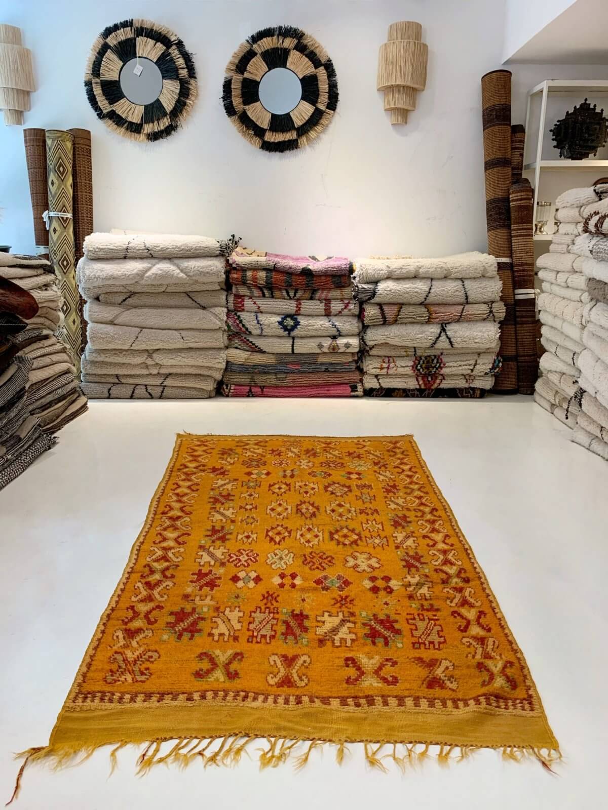 AIT OUZGUITTE - 1.34 X 2.37M