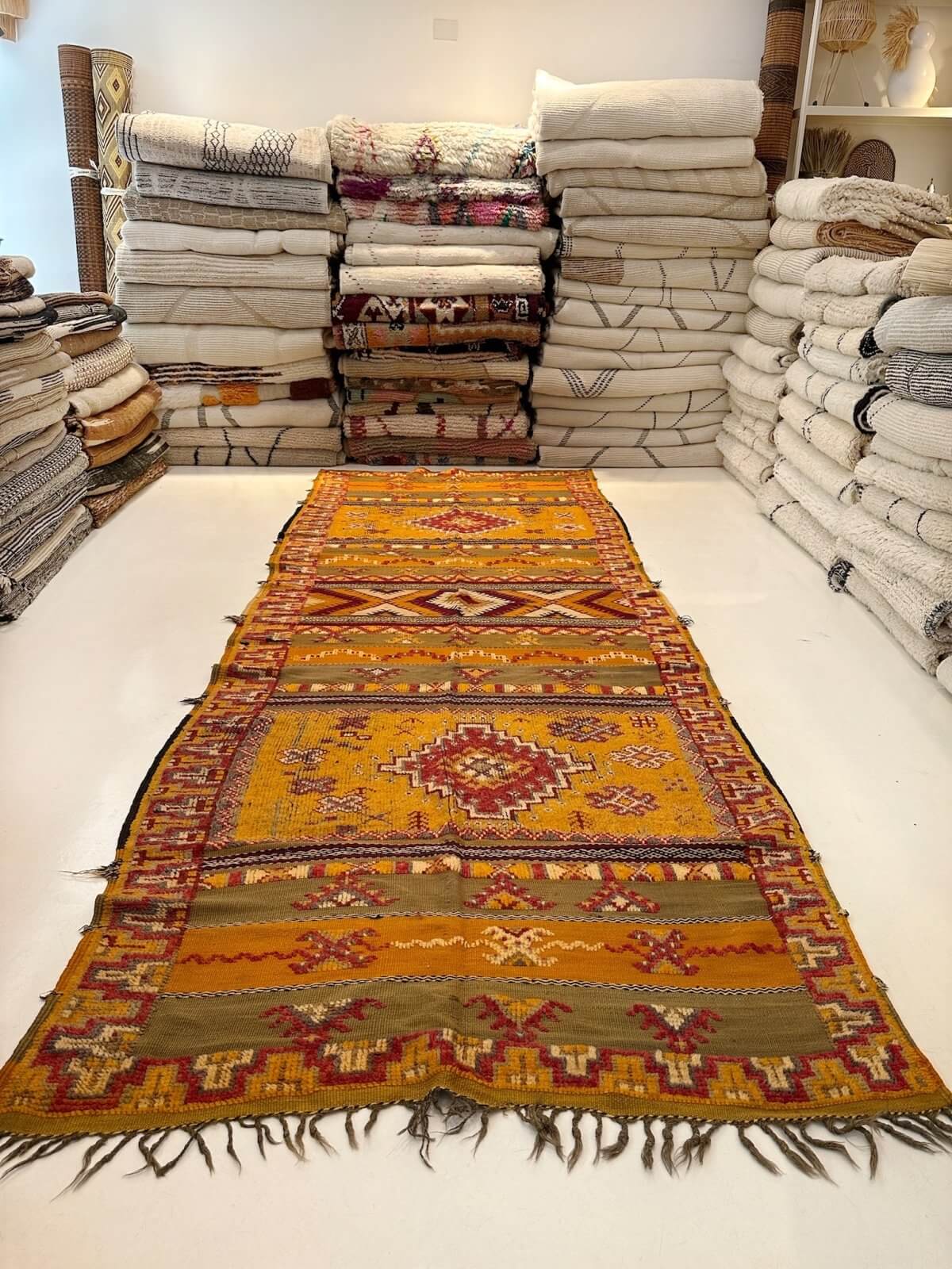 TAZNAK GLAUA - 1.48 X 3.80M