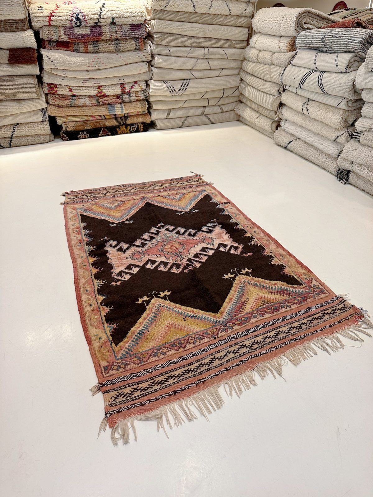 AIT OUZGUITTE - 1.12 X 1.73M - Imagen 3
